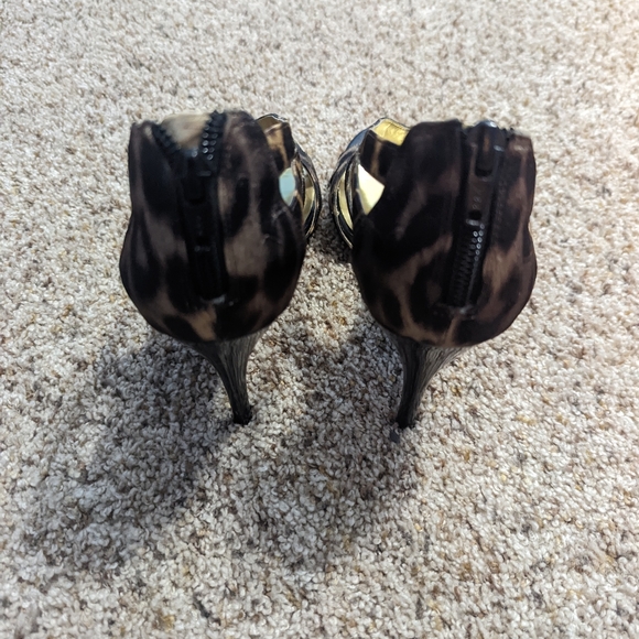 Heels size 7 - Picture 3 of 4